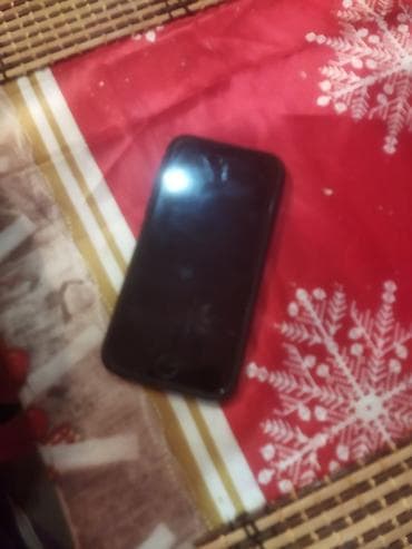 Аудиотехника: IPhone 7, 32 ГБ, Черный, Отпечаток пальца — 4