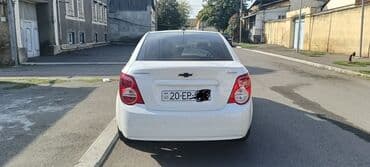 продажа дешевых автомобилей: Chevrolet Aveo: 1.6 l | 2013 il 94000 km Sedan — 1
