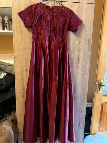 yaşıl qadın ətəkləri: Ziyafət donları – 2 model 1) Yaşıl-qara maxi don - Parlaq yaşıl — 10