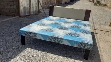 Kravat Təzə hazırları var Çatdırılma var Bir nəfərlik 60 manat İki