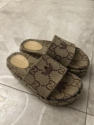 naxış: Gucci platforma / slayd sandal - Model: Platforma tipli, geniş üst — 1