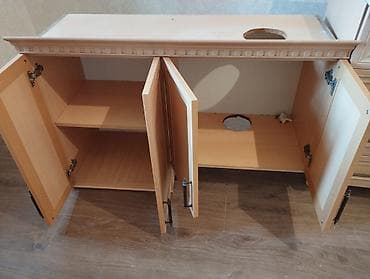 iwlenmiw kravat: Mətbəx mebeli. Ünvan: Yeni Günəşli V massivi — 2