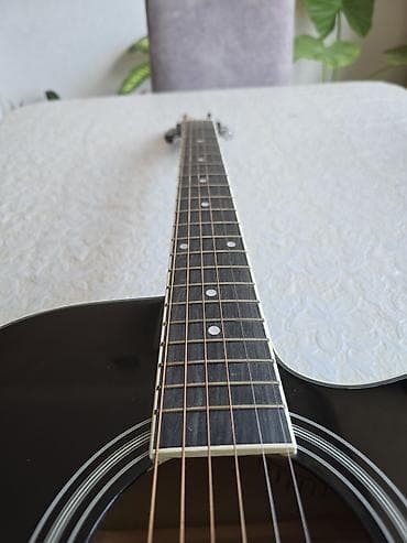 gitara tuner: QTE elektro -akustik gitara Gitara bir neçə aydır ki, məndədir. QTE — 3