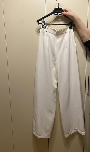 Женская одежда: 100 manata alınmış, heç geyinilməmiş – tam yeni vəziyyətdədir. Etiketi — 6