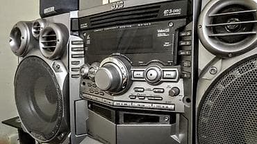 nokia sesi: JVC 2 Basovikli + 2 Frontal kalonkası var Güclü Səs Effektinə — 6