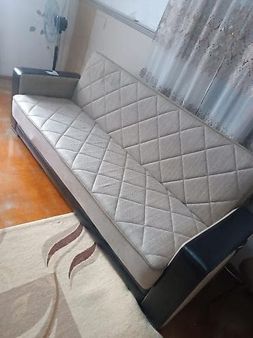 stull: Divan, Parça — 1
