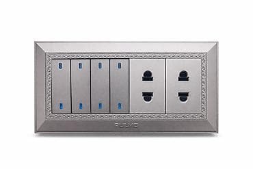 Aulmo divar üçün elektrik paneli – 4 düyməli açar + 2 çoxformatlı