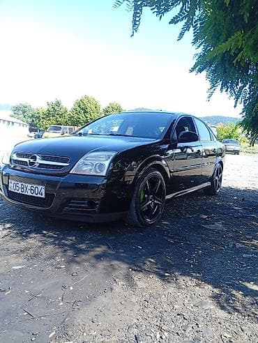 volkswagen passat 1: Opel Vectra sedan – qara rəng, şəhər və tras üçün komfortlu və geniş — 3