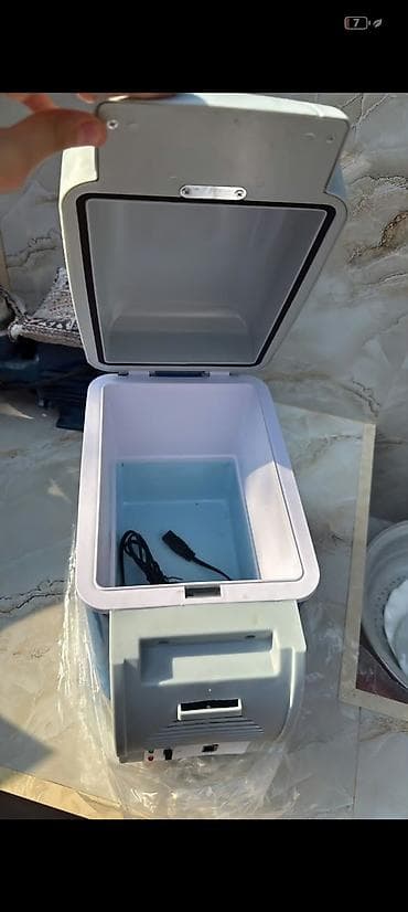 iphone 3: 7.5L Portativ Elektron Soyudan/İsitən Çanta Soyuducu - Həcm: 7.5 litr — 4
