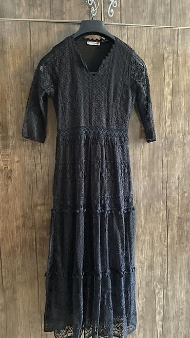 - Parça: Tam krujeva (naxışlı), astarlı - Rəng: qara - Stil: Zərif — 4