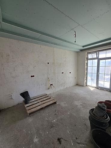 2 otaqlı ev: İki mərtəbəli fərdi yaşayış evi4 sotdan artıgdı qaz işıq var 5 otaq — 6