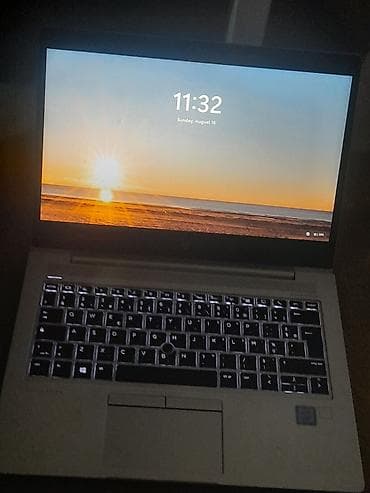 HP EliteBook noutbuku - Korpus: gümüş rəngli, yüngül və yığcam metal lalafo.az -da HP EliteBook noutbuku - Korpus: gümüş rəngli, yüngül və yığcam metal