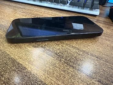 Elektronika: IPhone 16 Pro, Qara — 4
