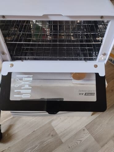 Gözəllik və estetika avadanlığı: UV sterilizator şkafı – alətlər üçün Məhsulun xüsusiyyətləri: - UV — 2