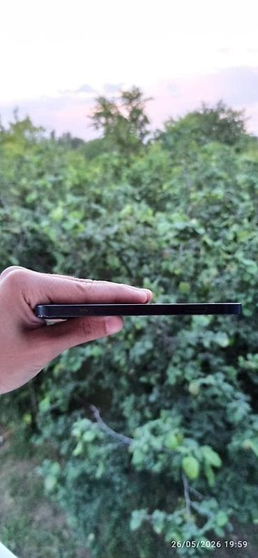 pec yuyan aparat: IPhone 14, 128 GB, Qara, Simsiz şarj, Face ID — 2