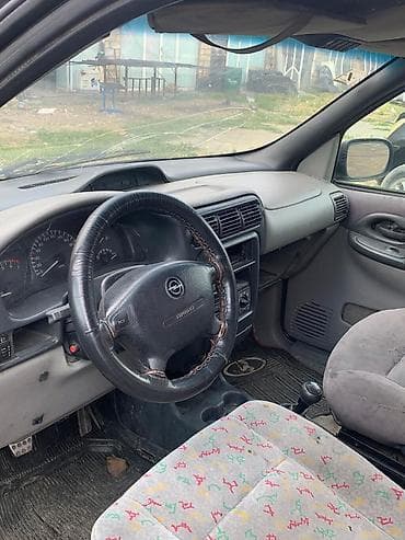range rover 1999: Opel Sintra: 2.2 l | 1998 il 227775 km Mikroavtobus — 3