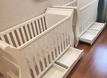 Oğlan və qız üçün, İşlənmiş, Dördbucaq, Beşik, Dəst ilə, Matras ilə, Yellənmə mexanizmsiz