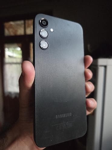 redmi pad 7: Samsung Galaxy A14, 64 GB — 1
