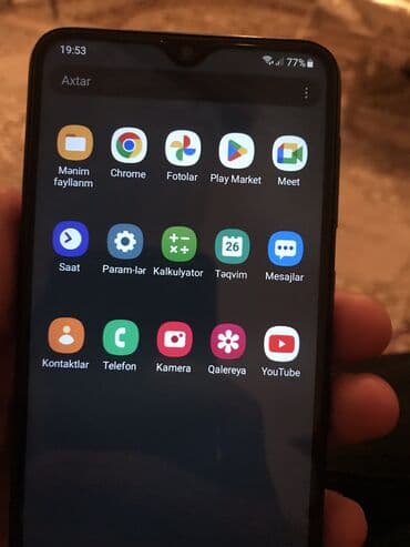 berde telefonlar: Samsung A10e, 32 GB, rəng - Qara, İki sim kartlı — 1