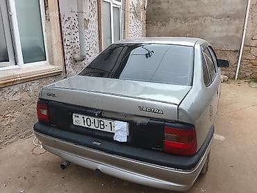 bmv masin: Opel Vectra sedan салам машын саз везийетдедир арха парк радар вар — 2