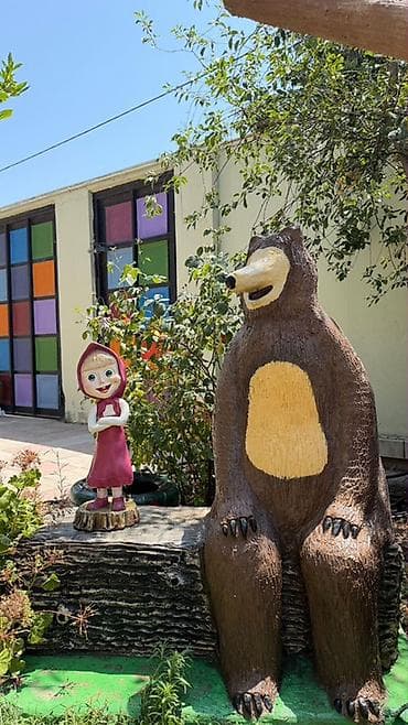 kinder oyuncaqlar: Uşaq bağçaları, həyət-baca və tematik meydançalar üçün dekorativ “ağac — 3