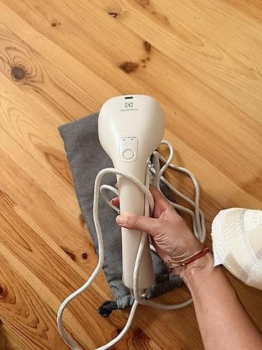 əl ventilyatoru: Electrolux əl tipli buxar ütüsü - Portativ, yüngül konstruksiya – — 3