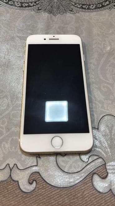 ikinci el ayfon 5: IPhone 7, 32 GB, Qızılı, Barmaq izi — 2