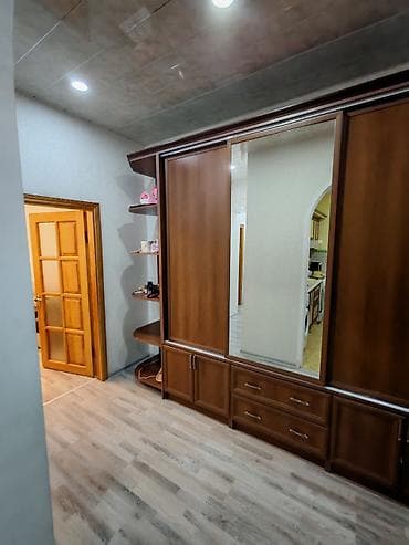 3 qapılı, Güzgülü, Qəhvəyi, Taxta, Kupe, Düz dolab — 1