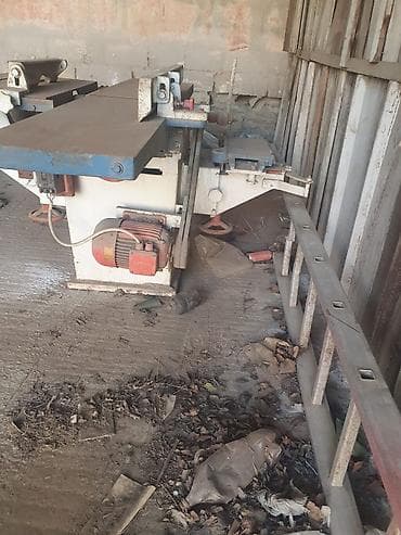 Ağac emalı üçün kombinə olunmuş səth frez və mişar dəzgahı - Güclü