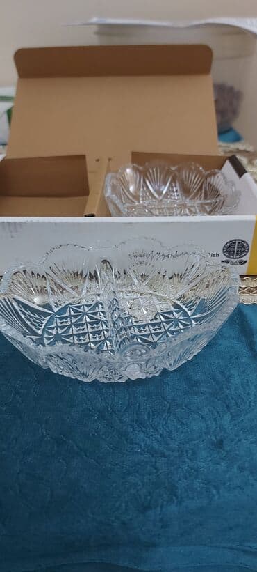 şokolad tower baku: Masa ustu qab — 4