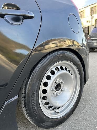 mersedes teker: 205/55/16 tekerler yaxshi veziyyetdedi diskler enni 4 goz diskleri — 3