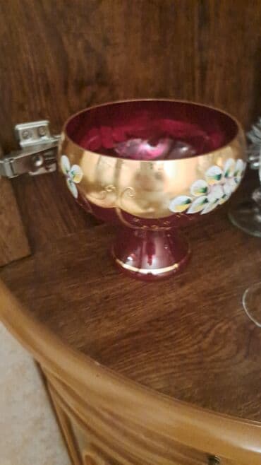 kurkler ve qiymetleri: Konfet qabı cütü40m,meyvə qabı cütü 50m, qapaqlı 60m — 1