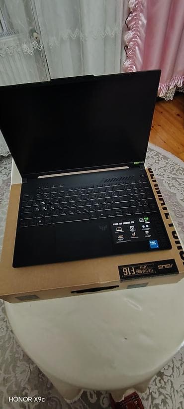 ASUS TUF Gaming F15 noutbuku - Ekran: 15.6" (etiketdəki seriya — 2