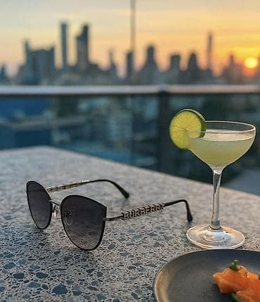 Çantalar: Gün eynəyi, Burberry — 1