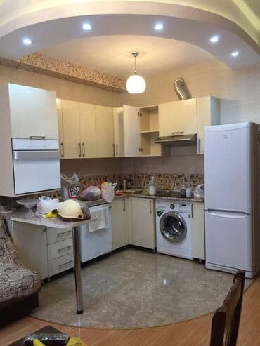 həzi aslanov 2 otaqlı evlər: Həzi Aslanov metrosunun yaxınlığında 16 mertebeli binanın 3-cü — 1