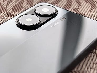 honor x7b ekran: Poco X7 Pro, 256 GB, rəng - Qara, Barmaq izi — 2