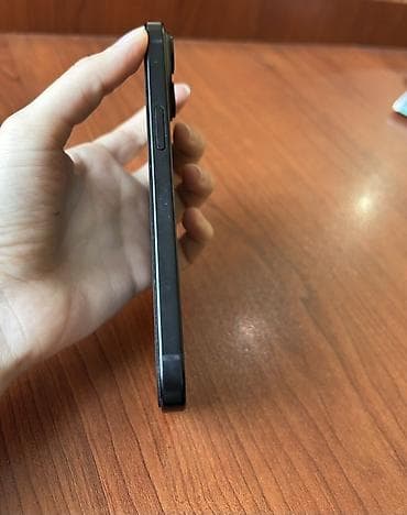 samsung telefo: IPhone 15, 128 GB, Qara, Face ID — 3