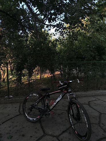 kreditle velosiped: SATF brendli dağ velosipedi Xüsusiyyətlər: - Ölçü: 26” təkərlər, enli — 3
