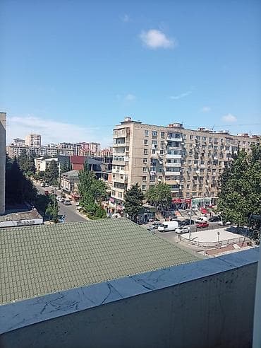 Əhmədli metrosuna yaxin 9/7 mertebesinde 2 otaqli ev 550 azn ev