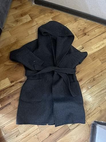 Paltolar: Xanimlar ucun Palto 1_2dede geyinilib teze kimidi — 1