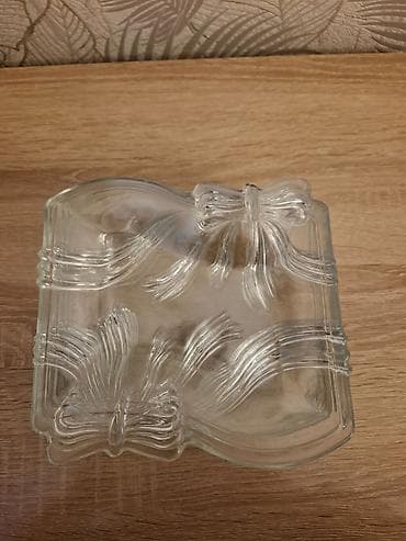 esker tortu: Tort və şiriniyyat qabı, Şüşə — 2