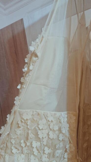 Plaşlar: Yenidir 50 azn — 3