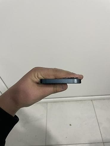 xbox one qiymeti: IPhone 13, 128 GB, Midnight — 7