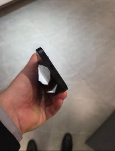 Mətbəx texnikası: IPhone 16e, 128 GB, Qara, Zəmanət, Barmaq izi, Face ID — 5