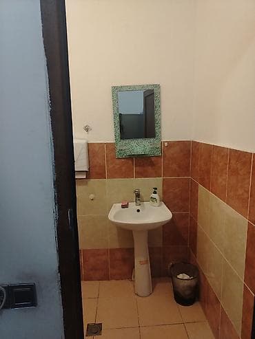 kiraye ev xezer: Ofis üçün icarəyə verilən tami temiri her bir werati var razlawms — 7