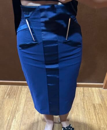 qadın paltar: Элизабетта Франки юбка. Kartın nömrəsini istəyənlər dərhal Dövlət — 4