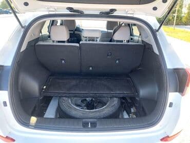 ravon 2: Hyundai Tucson: 2 l | 2017 il Krossover — 10