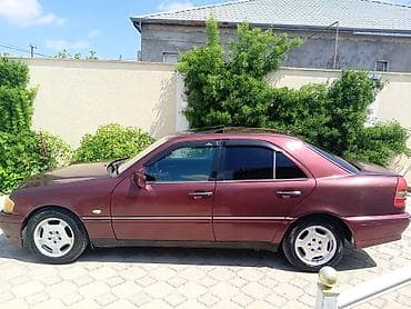 hyundai az: Mercedes-Benz 200: 2 l | 1996 il Sedan — 5