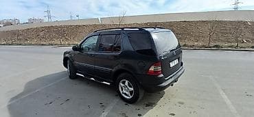 b class: Mercedes-Benz M-Class: 2.7 l | 2001 il Ofrouder/SUV — 3