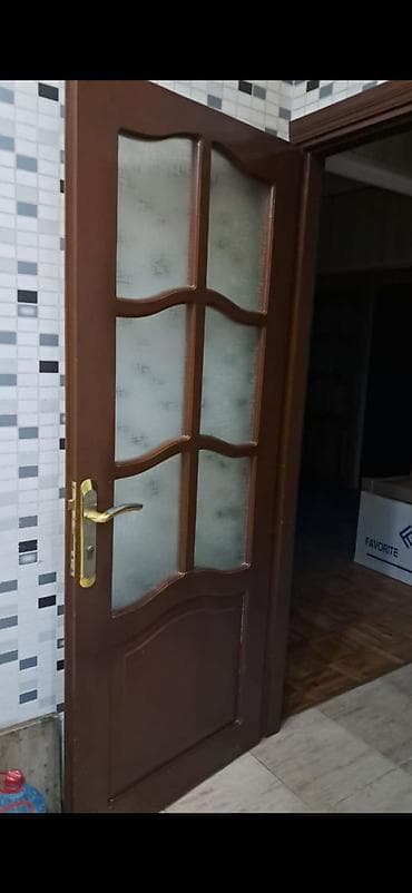 taxta qapi sekilleri: Ağac interyer qapısı – şüşəli model - Material: taxta karkas və üzlük — 1